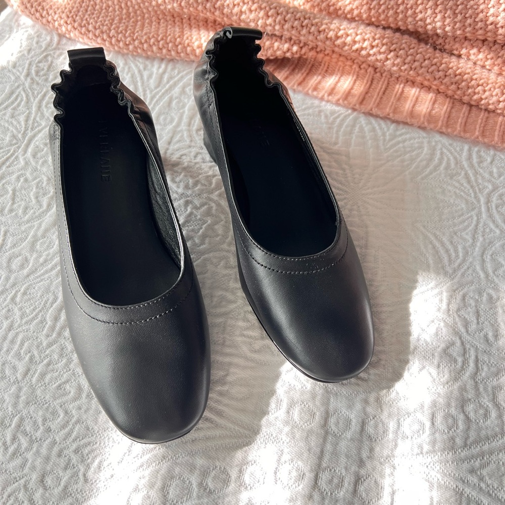 Everlane the day heel in black. Size 6.5 perfect condition